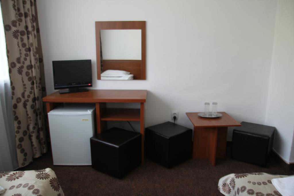 Hotel Craiasca Ocna Şugatag Extérieur photo